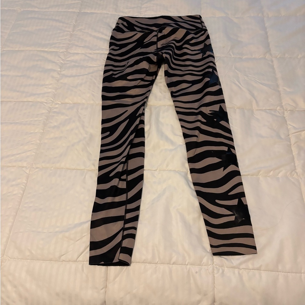 Noli Zebra Print Leggings with Black Stars